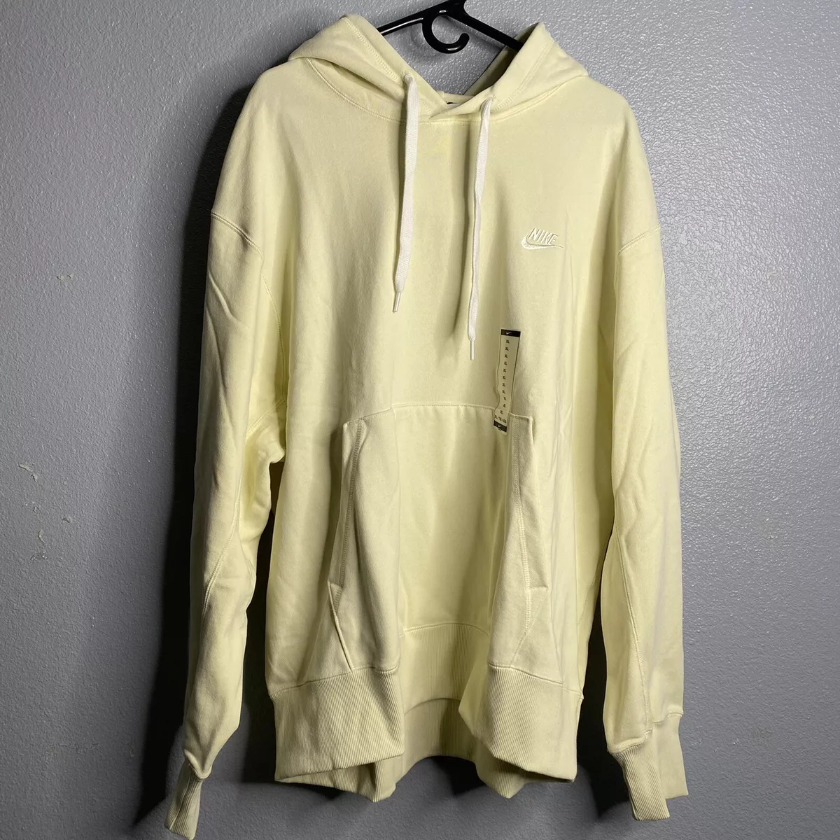 Nike classic hotsell fleece hoodie