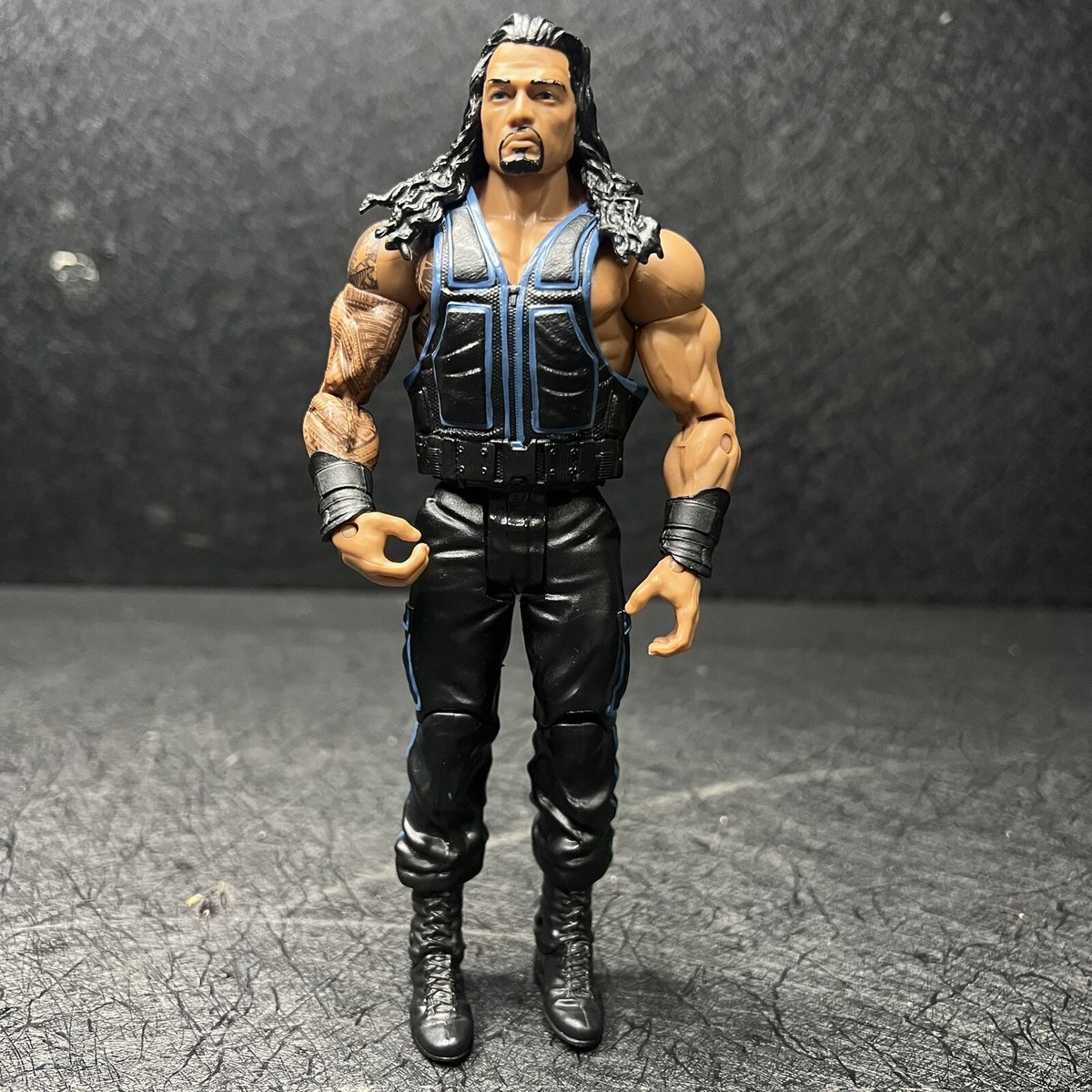 WWE Basic Series 129 ROMAN REIGNS Action Figure Wrestling Mattel