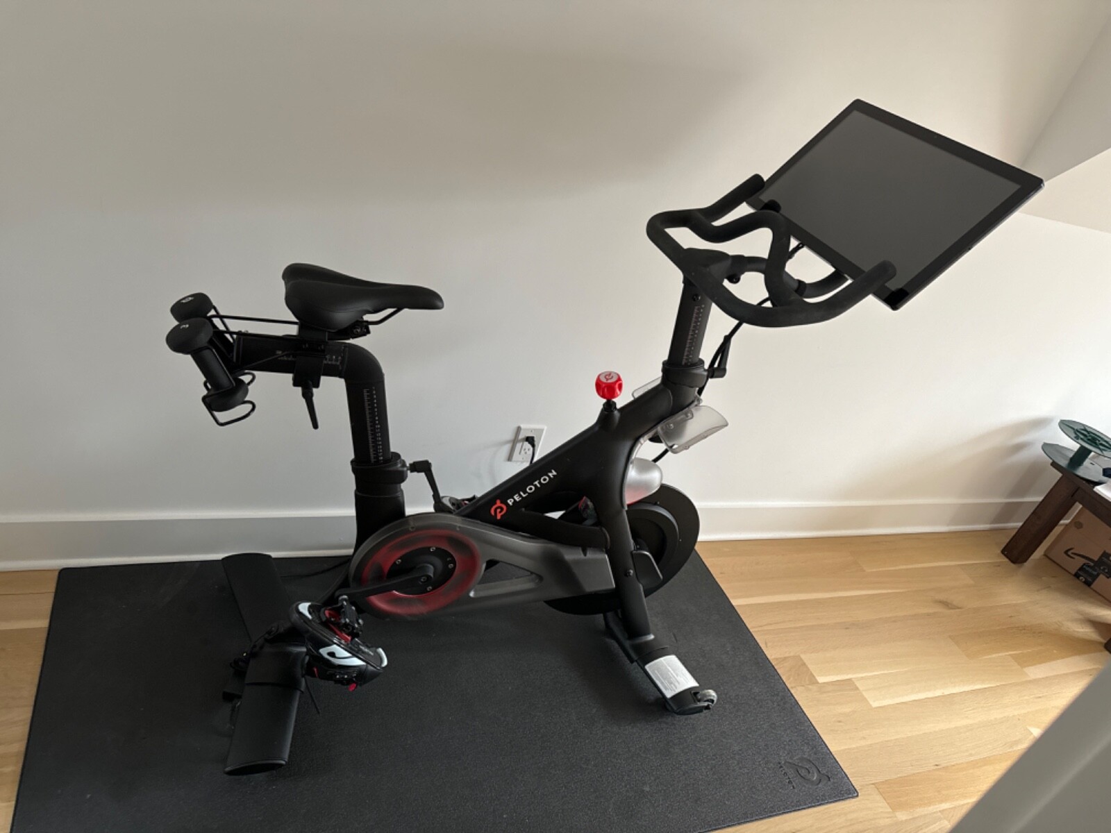 Peloton PL01 Indoor Stationary Exercise Bike Black 810075991642 eBay