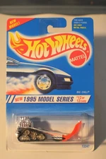 1995 HOT WHEELS MODEL SERIES BIG CHILL SNOW MACHINE #352