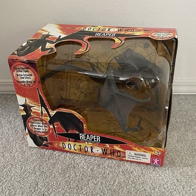 NIB Doctor Who Reaper With Glow Effect 2004