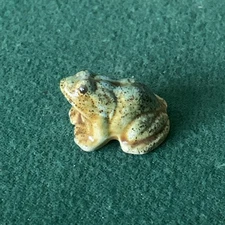 Vintage Miniature Ceramic Frog Figurine, Green, Made In Japan