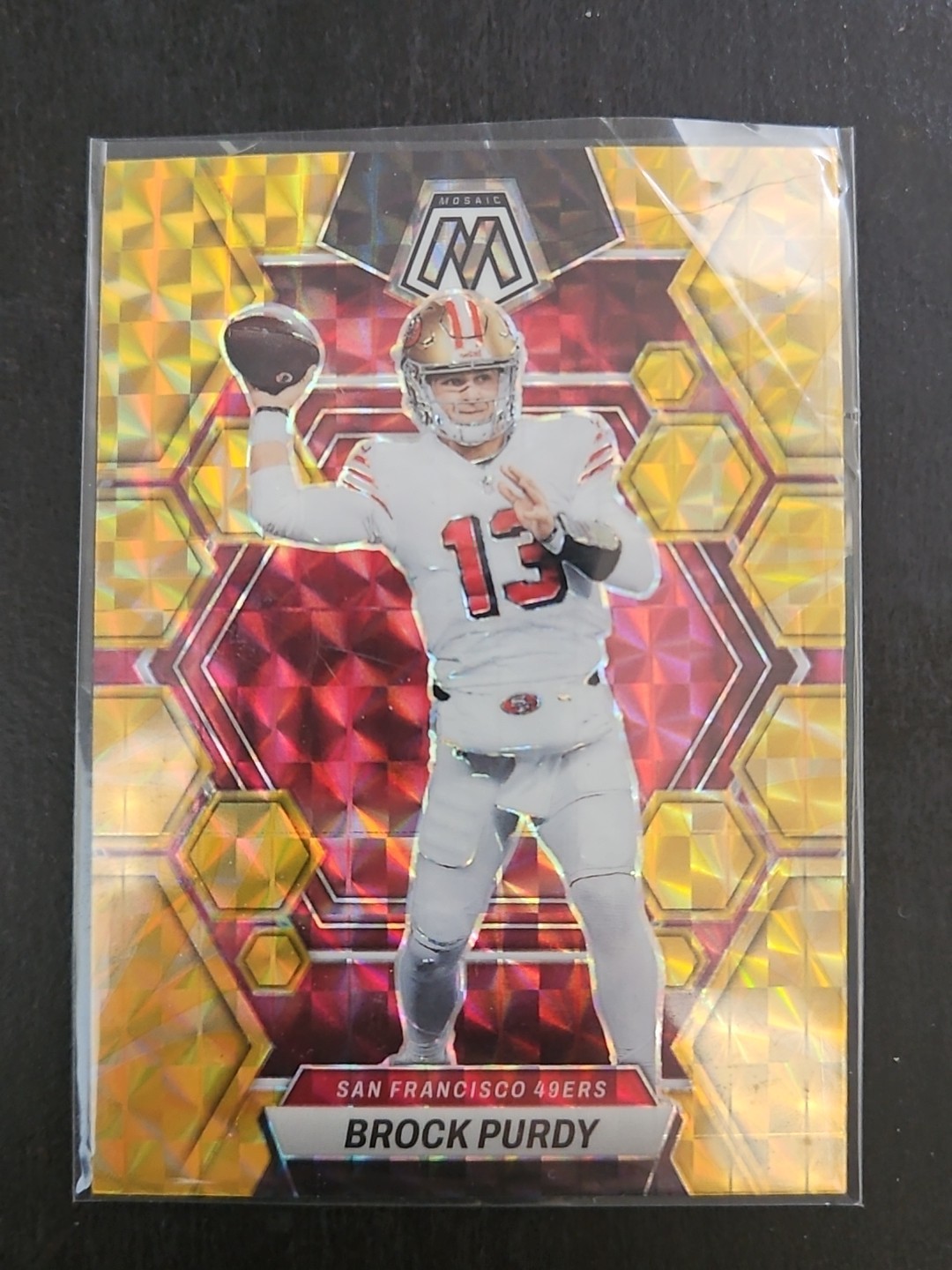 2023 Panini Mosaic - Brock Purdy #211 Reactive Yellow Mosaic Prizm