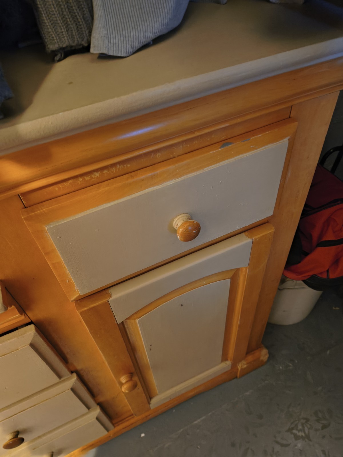 Dresser-image
