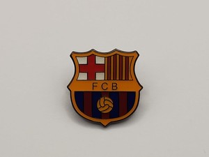 Pin's Barcelone – Insigne Blason Cuivre, Vintage Tourisme