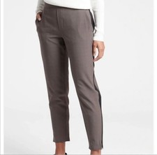 Athleta Brooklyn Ankle Pants Size 4 Mid Rise Tailored Wrinkle-resistant Stretch