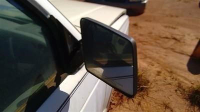 Passenger Side View Mirror Manual Black Fits 83-94 BLAZER S10/JIMMY S15 184420