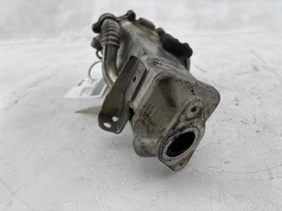 2014 - 2018 BMW 328d F30 EGR Engine Exhaust Cooler Valve OEM - Image 4 of 4