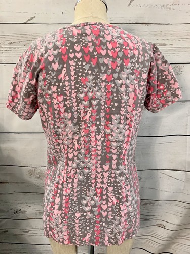 Gray’s Anatomy Small Grey Scrub Top With Breast Cancer Ribbons And Hearts - Picture 4 of 8