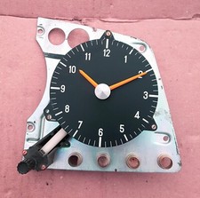 Original Mercedes Uhr analog  W123 S123 C123 orange