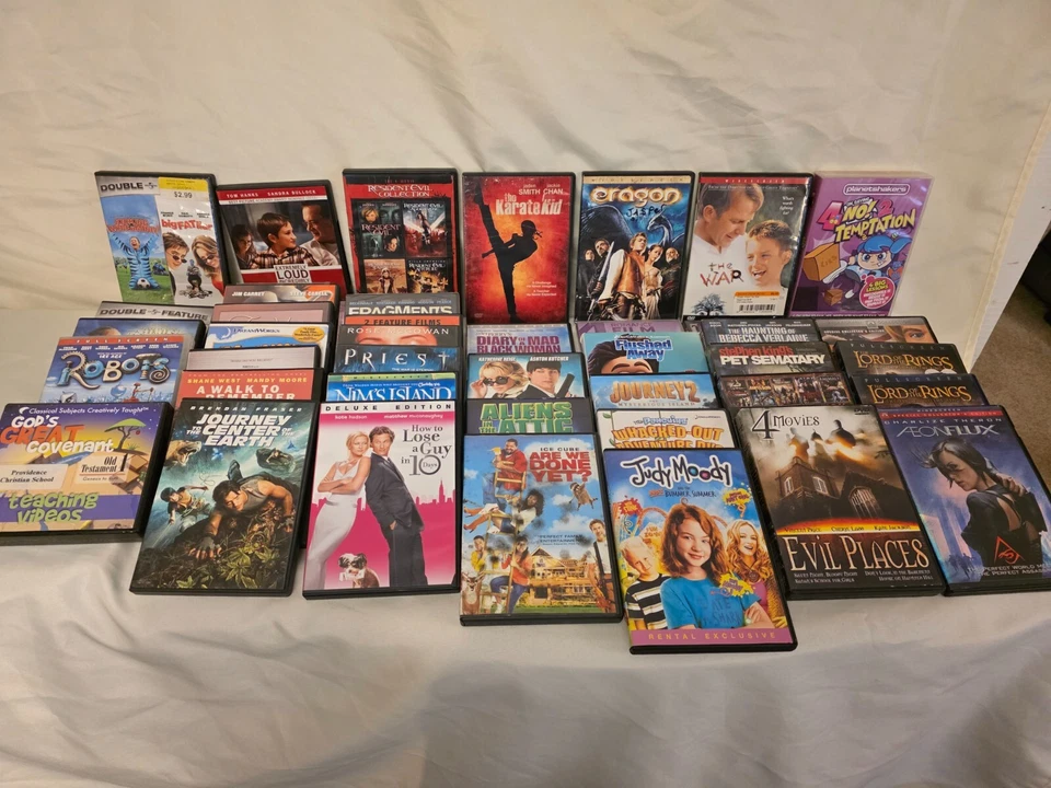 DVD Movies - Pick & Choose - Flat Rate Shipping - Updated Oct 13,  2025 Foto 4 de 4