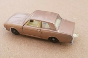 MATCHBOX LESNEY No. 25 FORD CORTINA BEIGE WITH OPENING DOORS | eBay