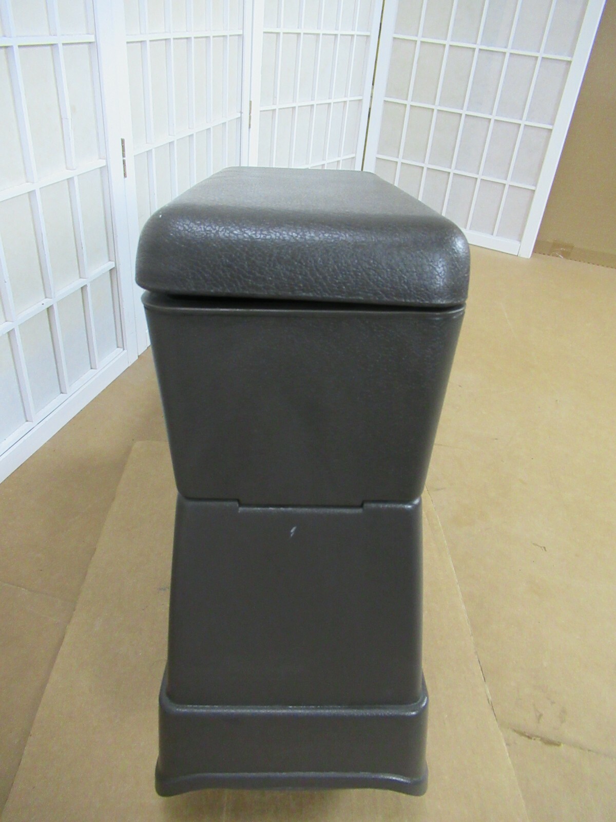 8694 Nissan Pathfinder D21 Pickup TAN Center Console Floor Armrest