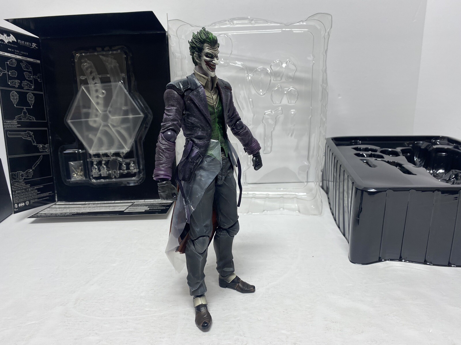 The Joker Batman Arkham Origins Action Figure w/ Box Play Arts No 4 Square Enix