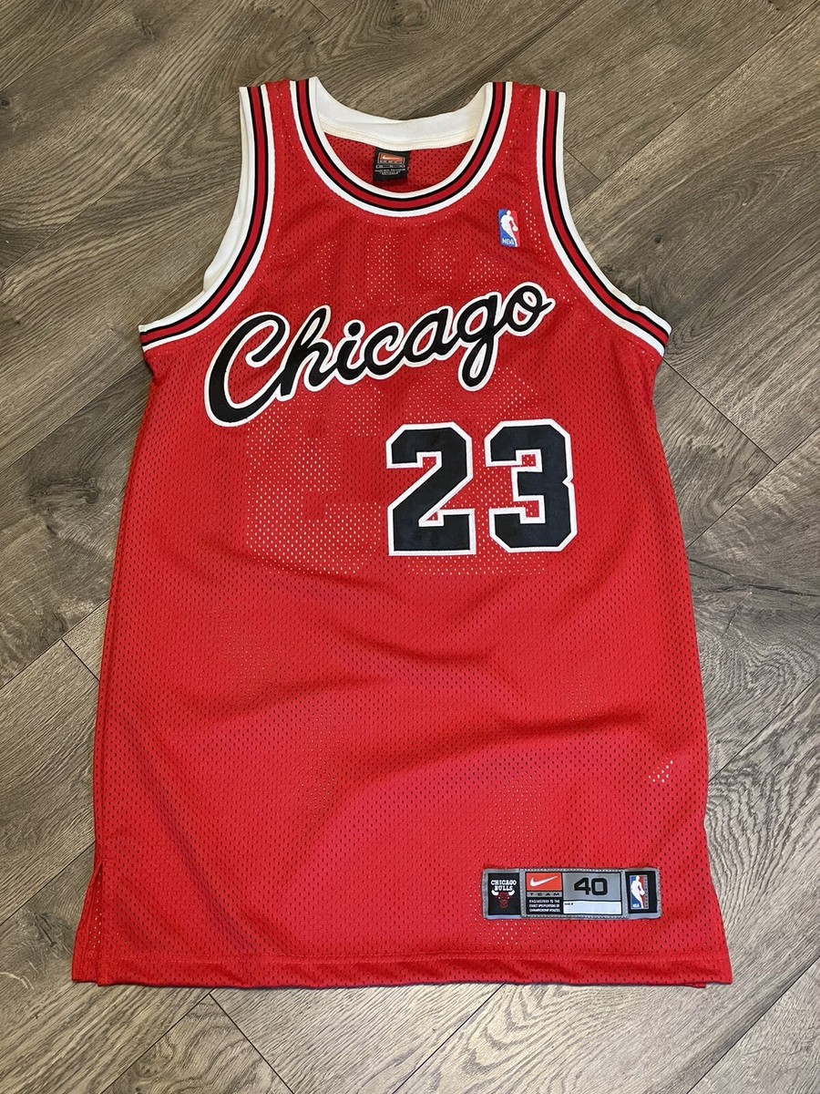 Authentic Michael Jordan Vintage Nike 84 85 Bulls Rookie Jersey