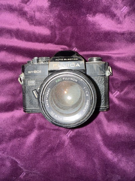Fujica  Negro Con Fujinon 1,4/50mm St901