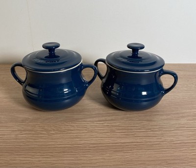 Le Creuset blau Deckel Bohne Suppe Steinzeug Töpfe Schüsseln 0,5 l mit Griffen x 2 sehr guter Zustand
