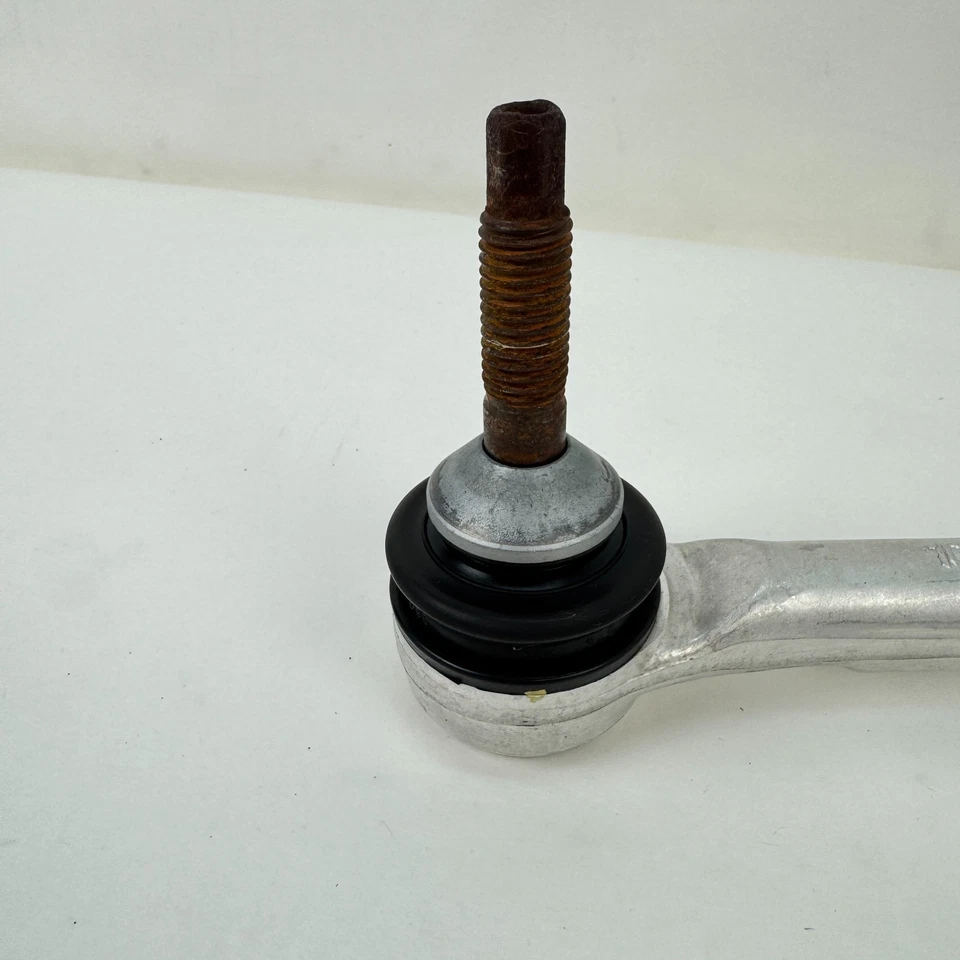 OEM 2016-2023 Tesla Modelo S o X Interior Exterior Tie Rod End Boot 1027841-00-B Foto 3 de 4