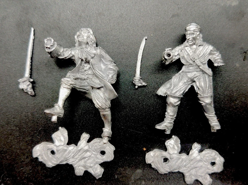 Sanderson Miniatures 54 mm Tortuga Series "Piratas Duelando com Espadas" Novo - Imagem 3 de 4