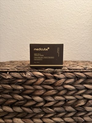 Medicube Deep Vita C Capsule Cream 1.94 Oz Glow Hydration Dark Spots Exp 02/2028