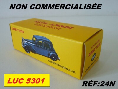 1/43 Citroen Traction 11BL gris malle bombée 15 + Dinky Toys 24N Atlas spéciale Noël 2010 édition limitée Grise Neuf Boite - Collection