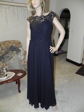 New: Mother of Bride/Groom Dress.. Black.. Size 12..Floor Length. Chiffon  Lace