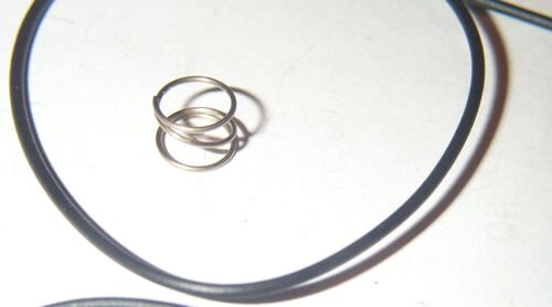 (2) LIONEL LAMP CONTACT #61-22 WIRED AND (2) NEW LAMP SOCKET SPRINGS - Picture 2 of 3