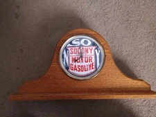 STANDARD OIL SOCONY MOTOR GASOLINE VINTAGE GAS & OIL GAS MANTEL CLOCK SONY