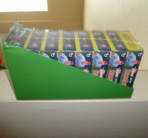 2019 Topps Heritage Baseball Hanger Box Sleeve Tray of 8 Boxes Factory Wrapped - Picture 2 of 3