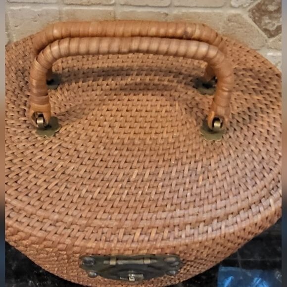 Vintage Basket Bucket Purse. Asian basket with Koi Fish Clasp | eBay