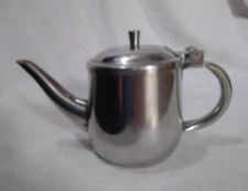 Vollrath Stainless Steel Teapot Simmer Pot Lidded Single Serving with Spout