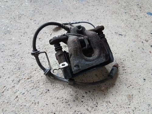 BMW 1er E81 E87 E88 Bremssattel mit Bremsträger vorne links 54/22 6774681