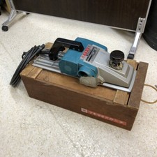 MAKITA 6-3/4" PLANER 1806B 170mm tested 50-60Hz 1200W 12.5A 100V 15000rpm boxed