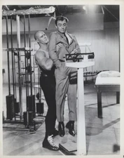 One Spy Too Many 1966 original 8x10 photo Cal Bolder lifts up Robert Vaughn 