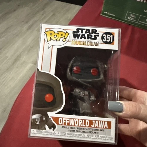 Funko POP! Star Wars The Mandalorian Offworld Jawa #351 Vinyl Figure