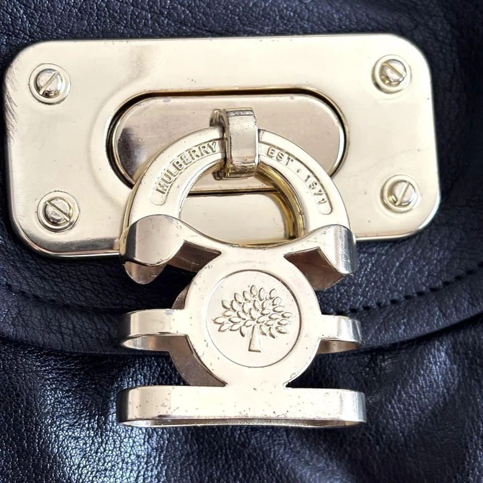 Bolsa de ombro MULBERRY couro preto ferragem dourada estado usado - Imagem 2 de 4