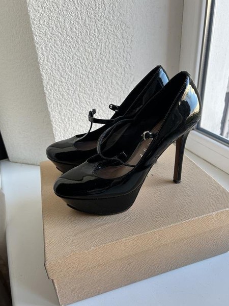 Women Bimba y lola Heels Black Patent Leather 37.5