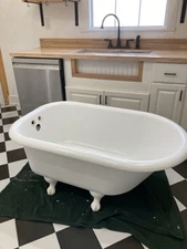 54 Inch Cast Iron Roll Top Tub with Wall Mount Drilling In White