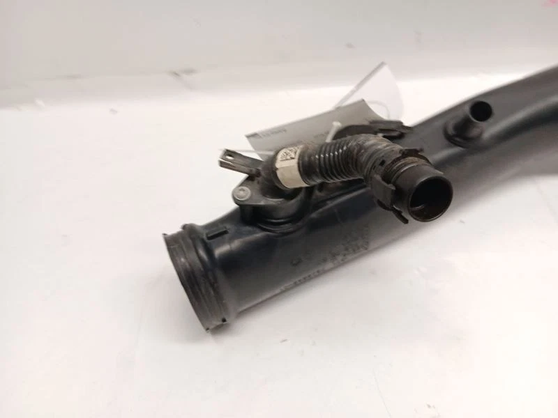 14-18 BMW X5 X6 3,0 л зарядная труба воздушный шланг трубка индукция 13717605585 - Изображение 4 из 4