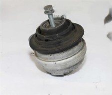 Support moteur Mercedes 320