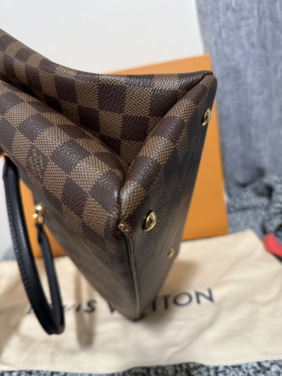 LOUIS VUITTON LV Riverside Damier Ebene Shoulder Bag Black image 9