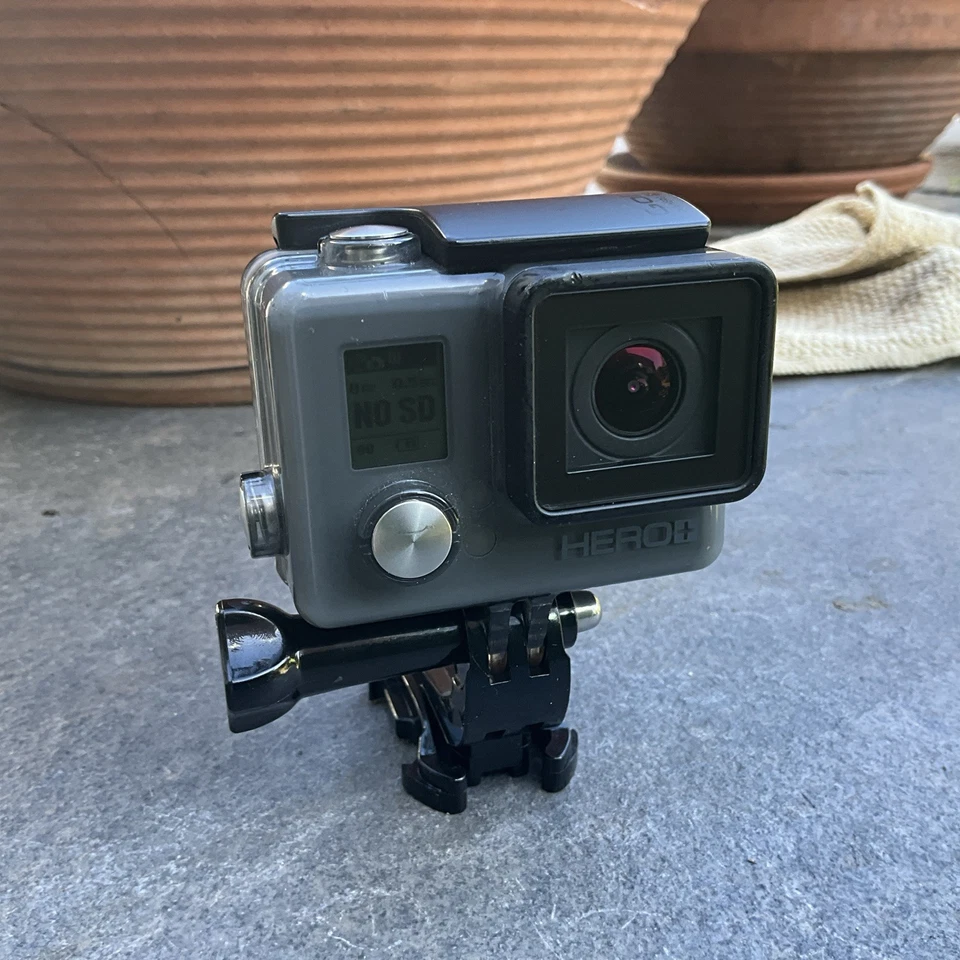 GOPRO HERO+ LCD plus TouchScreen HD fully working but limited battery life - Image 2 of 4