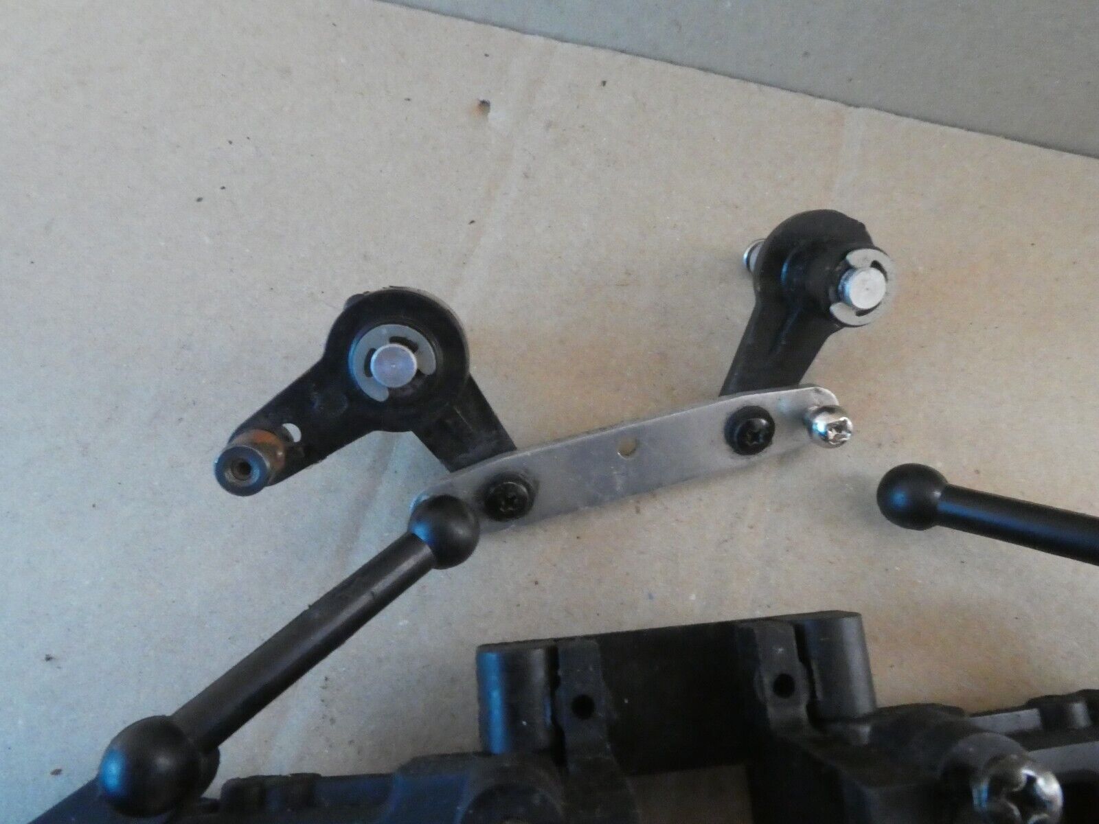 Picture 4 of 9