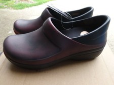 women's neria pro ii distressed graphic clog