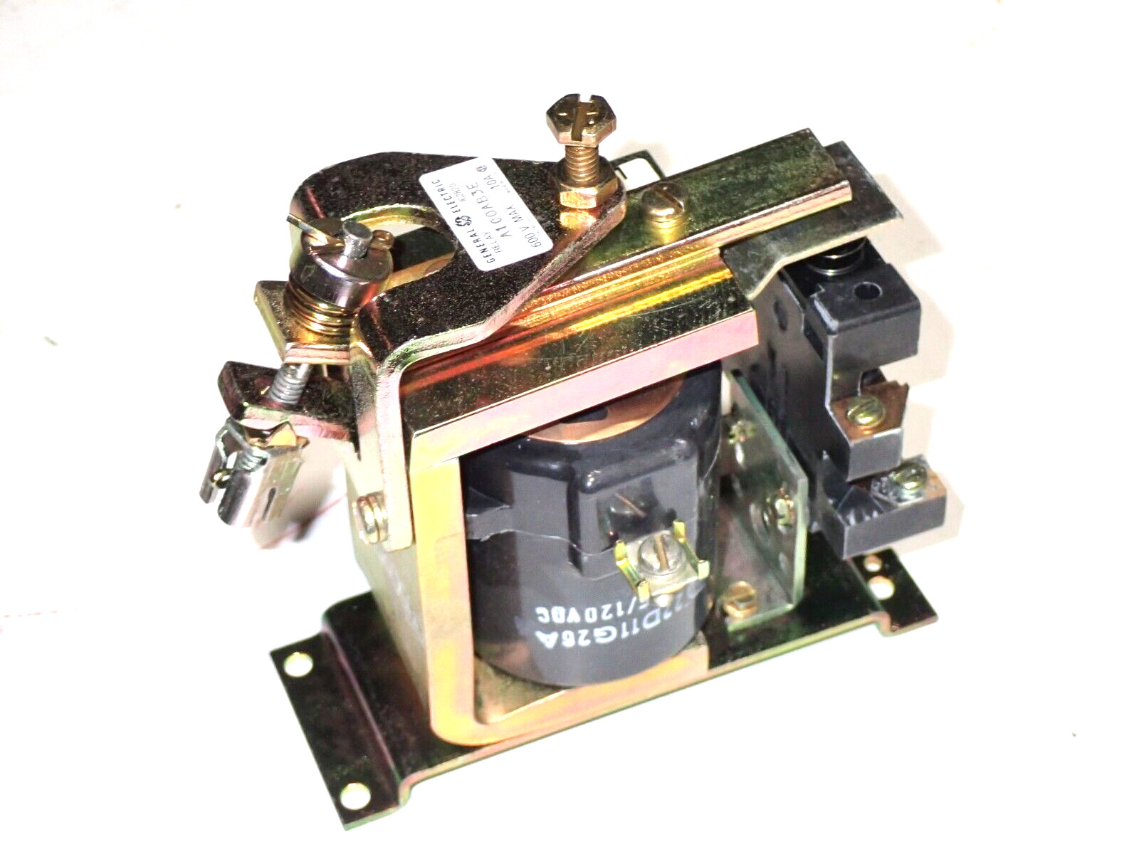 GENERAL ELECTRIC TIME DELAY RELAY IC2820 A100AB3E WITH 22D11G26A COIL NEW