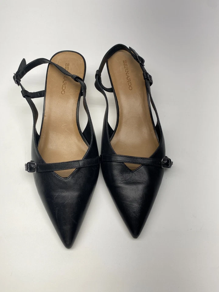 Zapato Bernardo Mujer Marietta Cuero Negro Punta Punta Punta Eslinga Gatito Tacón 10 Foto 2 de 4