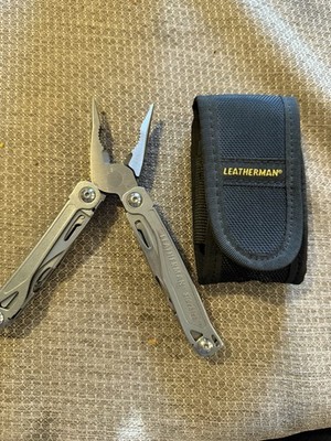 Leatherman Sidekick multitool 