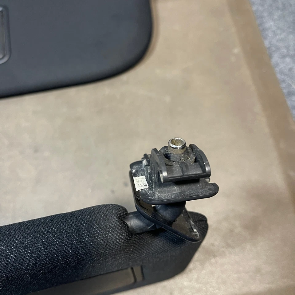 Ford F350 SD 2017-2022 conductor delantero pasajero izquierdo derecho parasol tela negro Foto 3 de 4