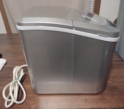 Magic Chef Hnim27st Countertop Ice Maker   27 Lb/Day, Stainless Steel, Bullet 