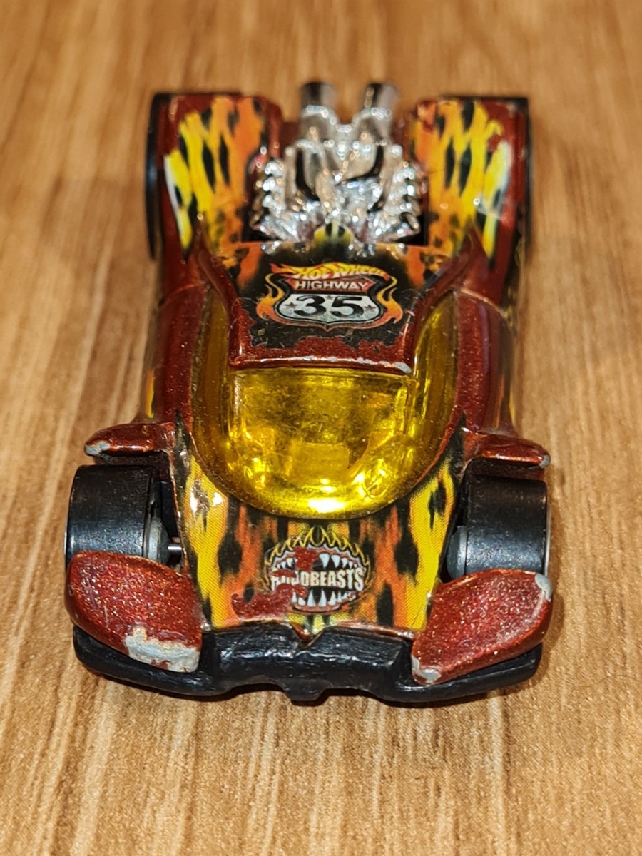 Hot Wheels Highway 35 Vulture VHTF ROADBEASTS World Race Extra